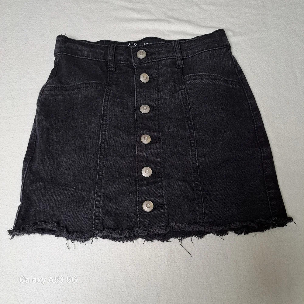 wonder nation Black Button-Front Denim Mini Skirt For A Girl